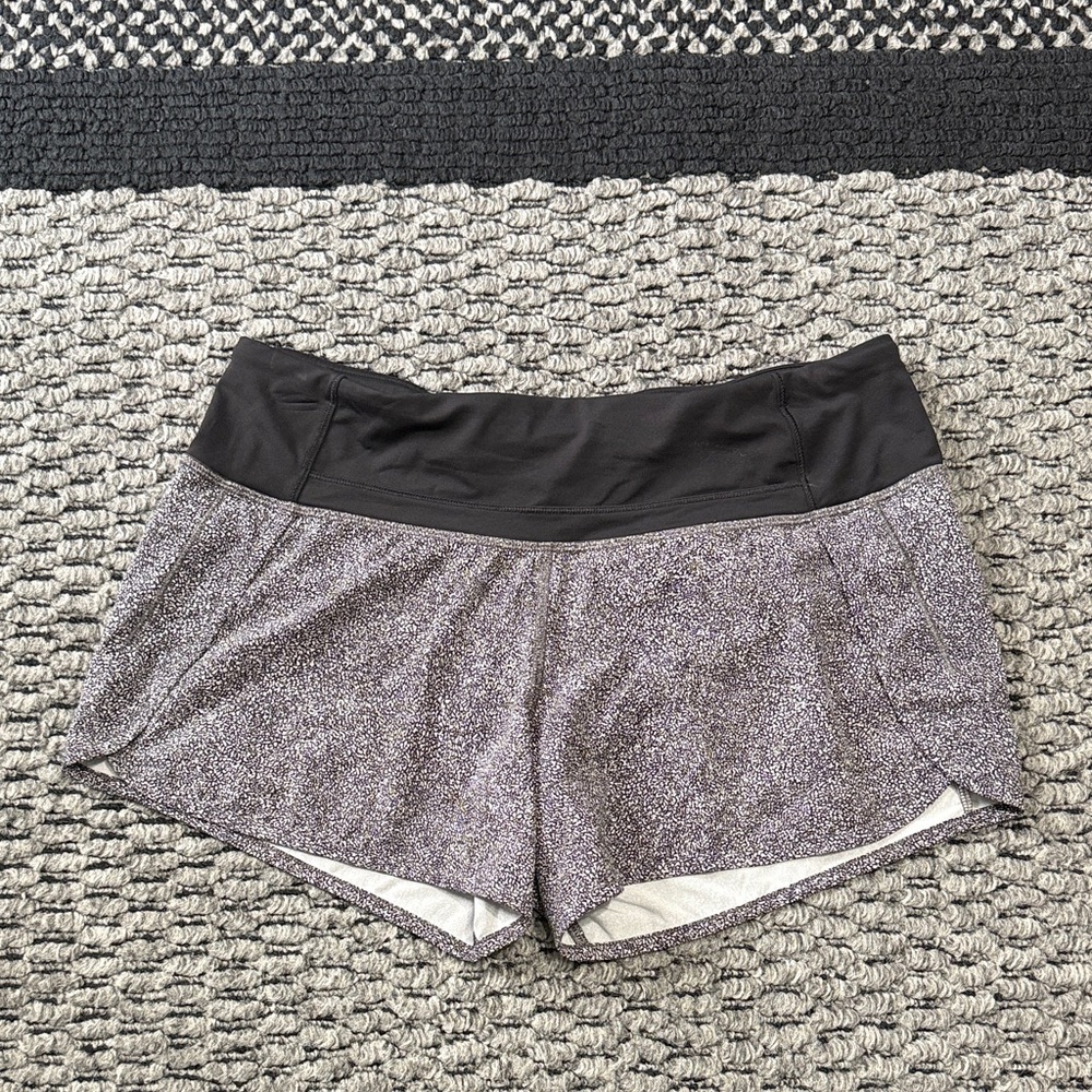 Lululemon Shorts Run Speed Women’s 6 Lined Zip Pocket Athletic Outdoor Running